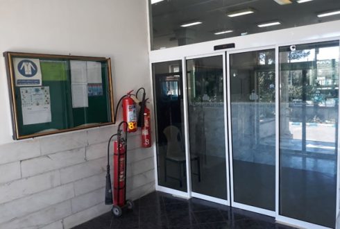 نصب درب اسلایدینگ شرکت دارویی البرز بالک